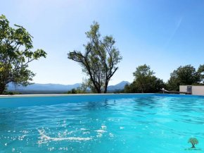 Schönes Ferienhaus In Katuni Mit Privatem Pool